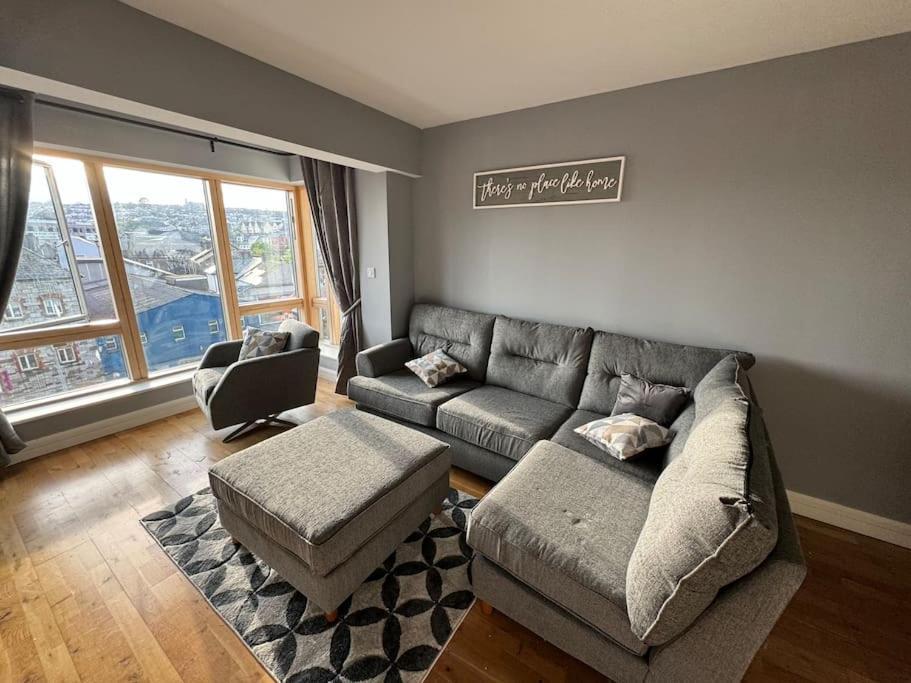 Luxury 2 Bed Fully Equipped City Centre Apartment Cork Exterior photo